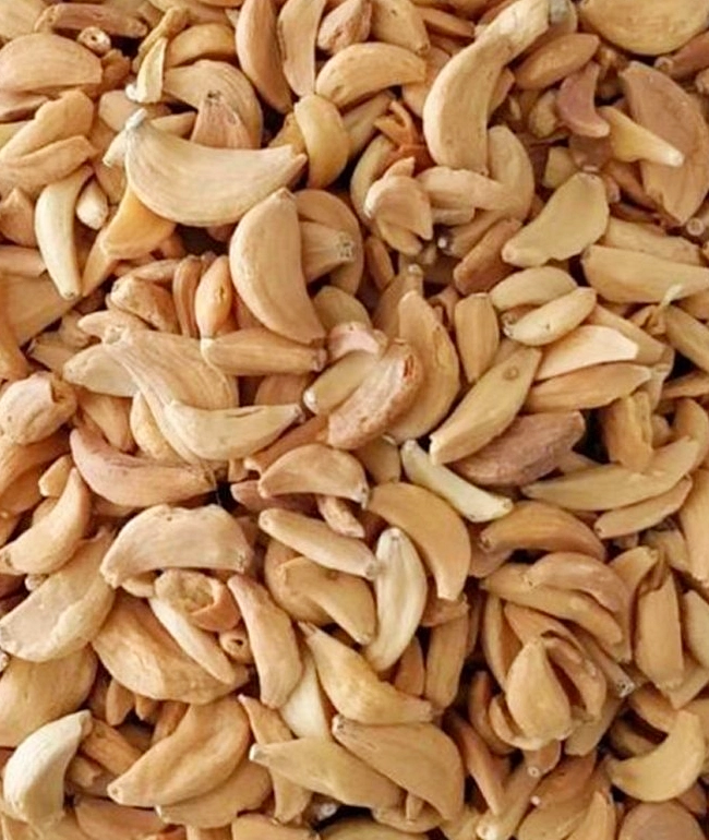 Premium Dehydrated Garlic